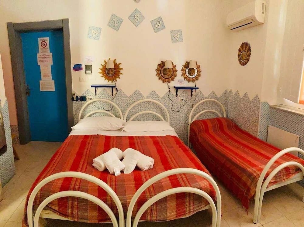 Affittacamere Villa Arazurrina 33/63