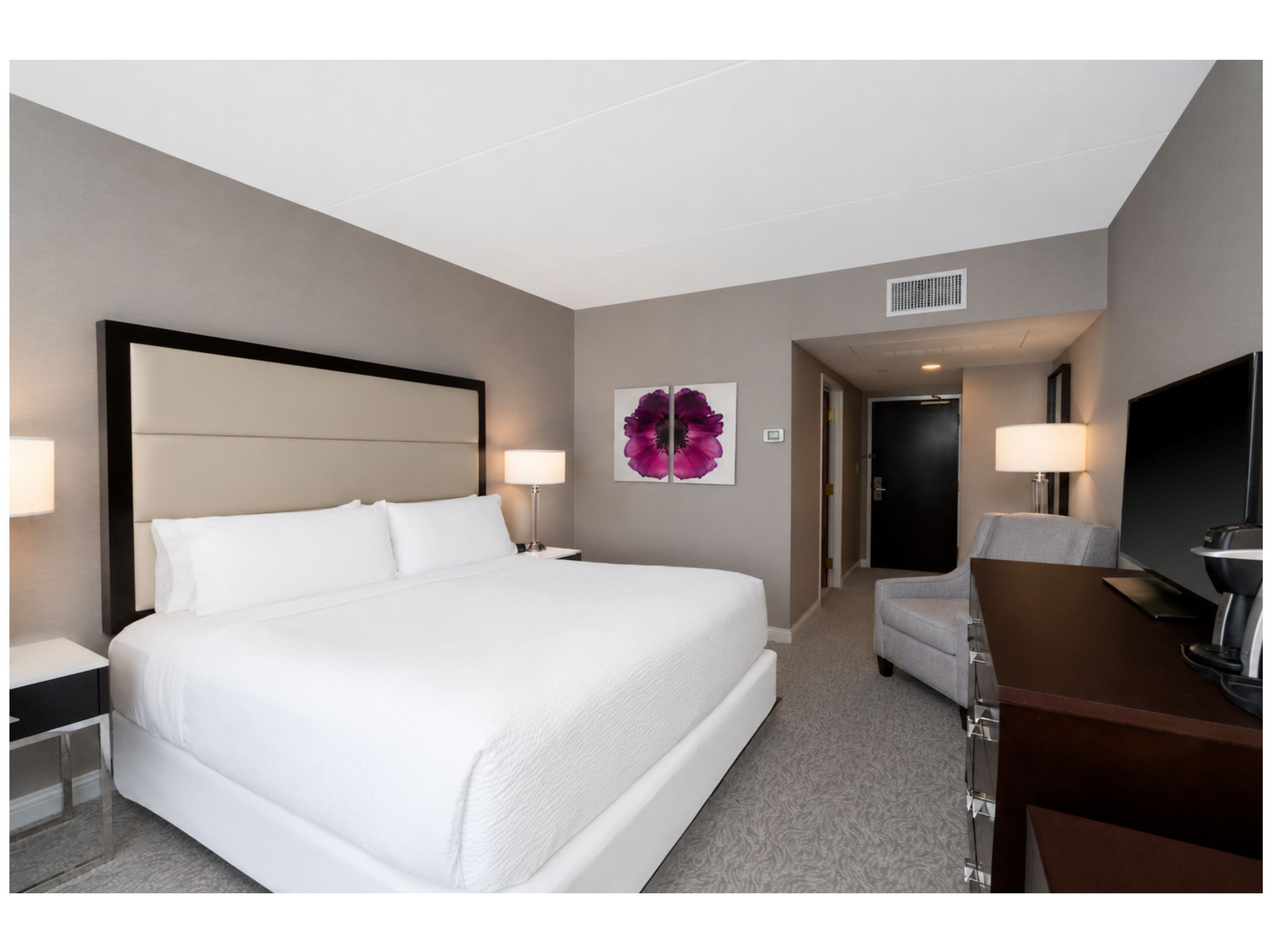 Holiday Inn Wilmington 15/50