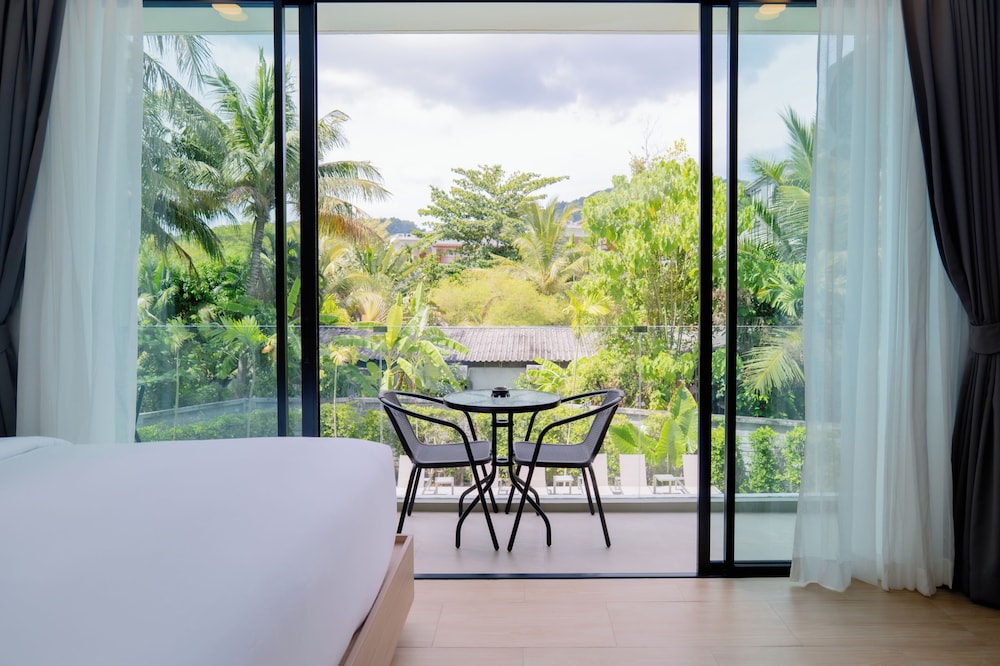 Seaside Naithon Phuket 22/54