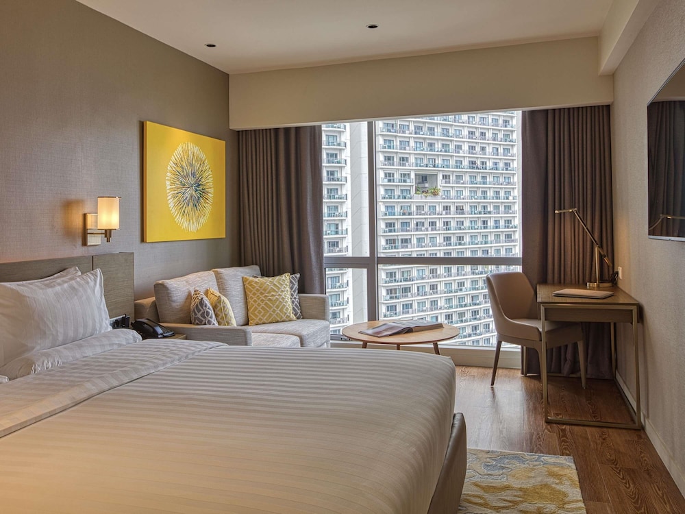 Novotel Suites Manila At Acqua 8/52