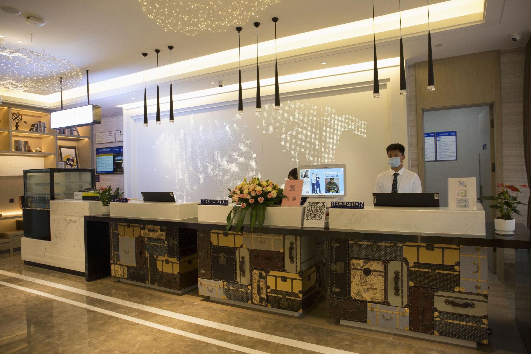 Kyriad Marvelous Hotel Shenzhen Nanlian Metro Station 6/32