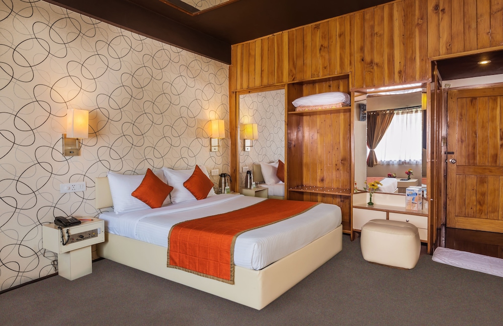 HONEYMOON INN 18/50