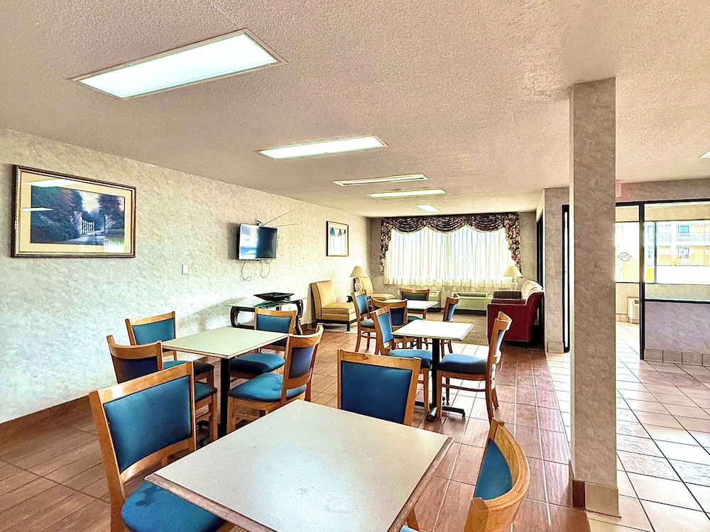 Magnolia Inn Townhouse Hattiesburg MS I-59 40/60