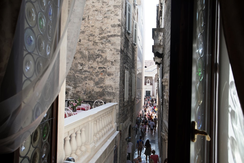 Heritage Hotel Cardo 58/65
