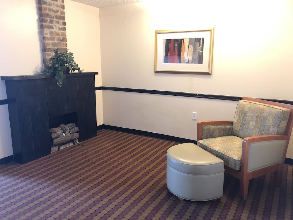 Araamda Inn Norcross 47/72