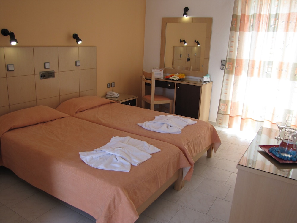 Ermioni Beach 6/48