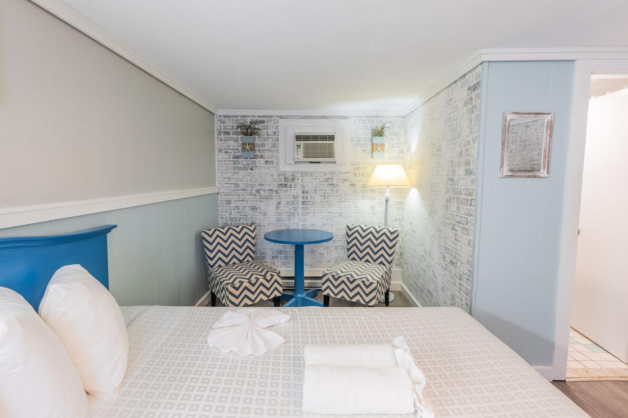 Janmere Motel 8/18