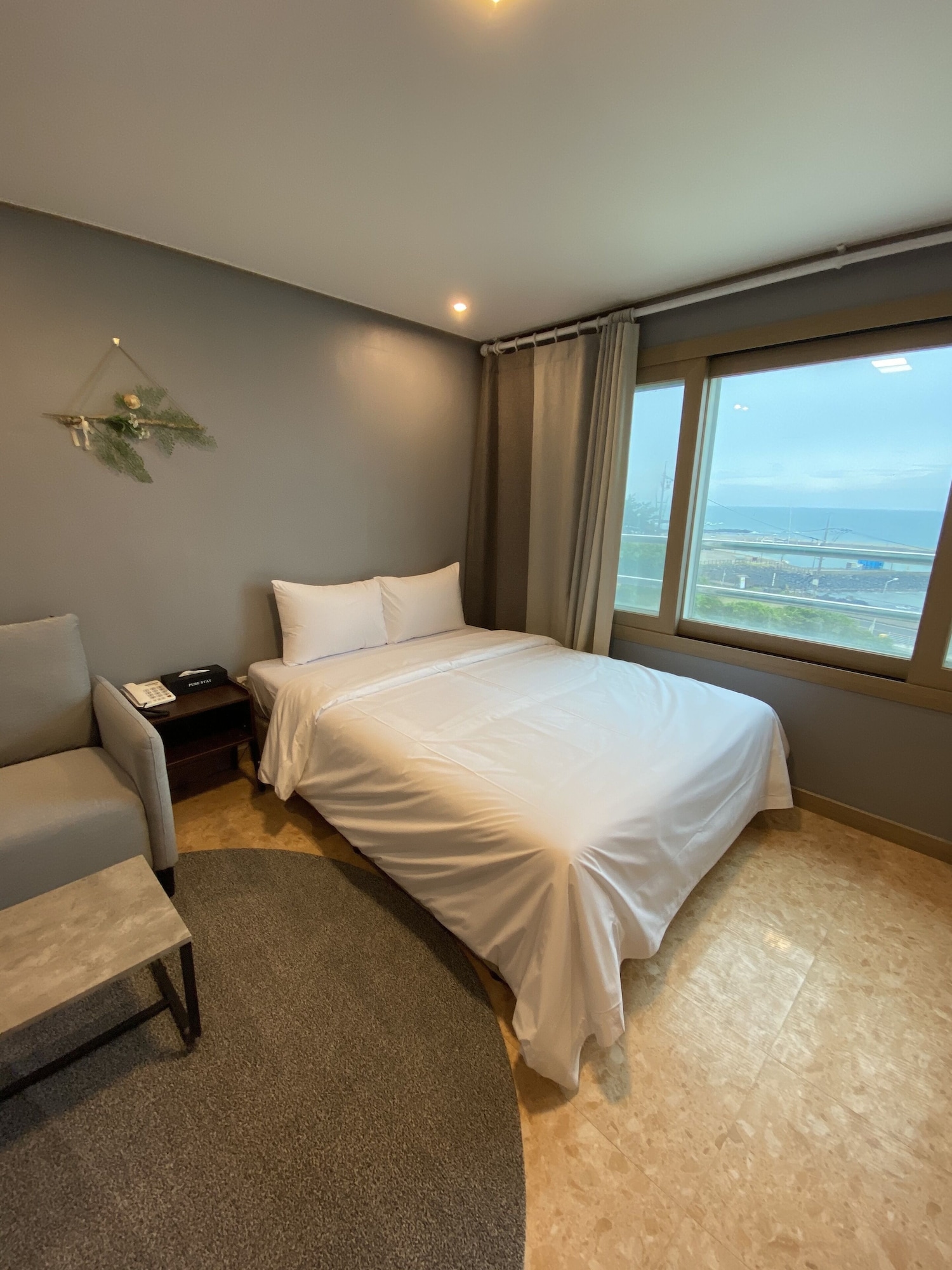 DELUXE, DOUBLE BED, OCEAN VIEW