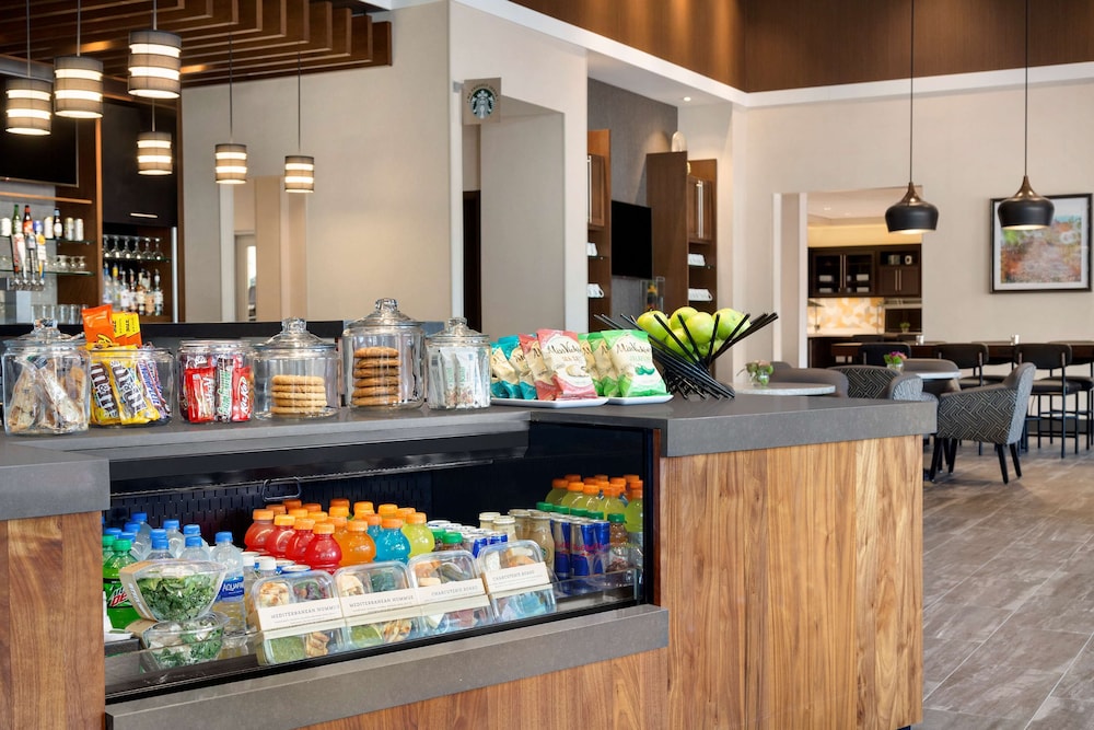 Hyatt Place Vacaville 45/62