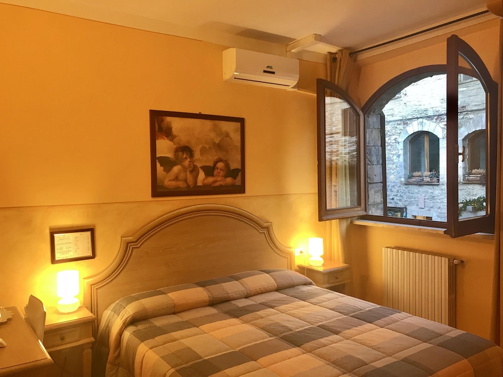 Hotel Berti 16/38