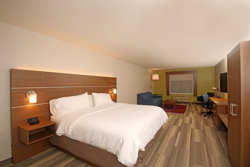 Holiday Inn Express Troutville - Roanoke North 21/60