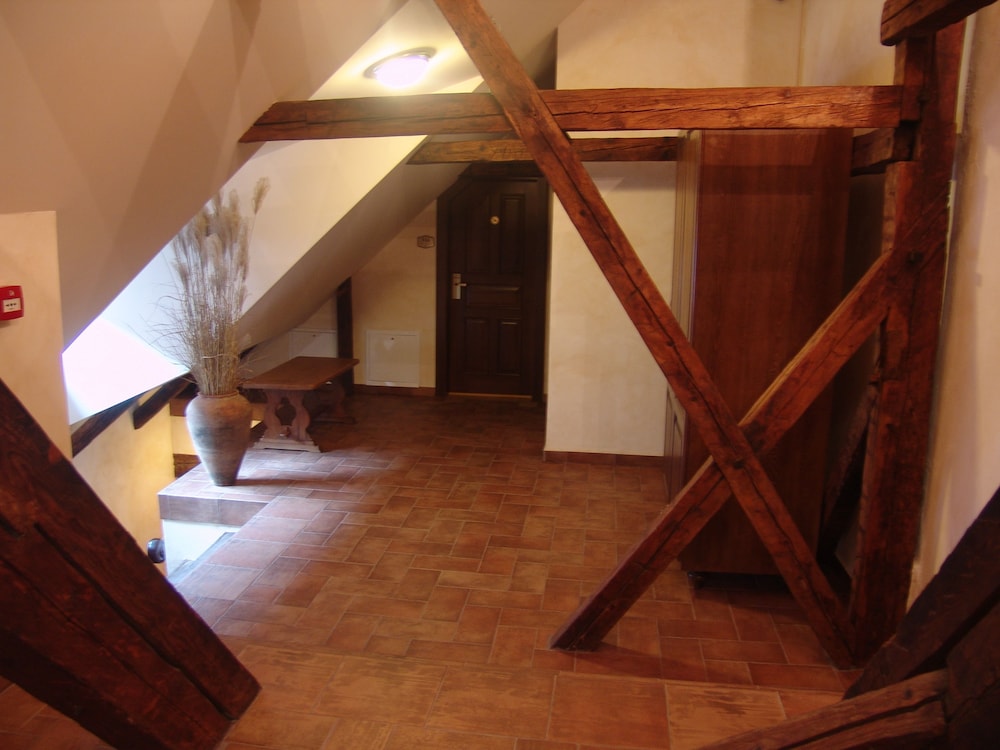 Bella Muzica Hotel 7/50
