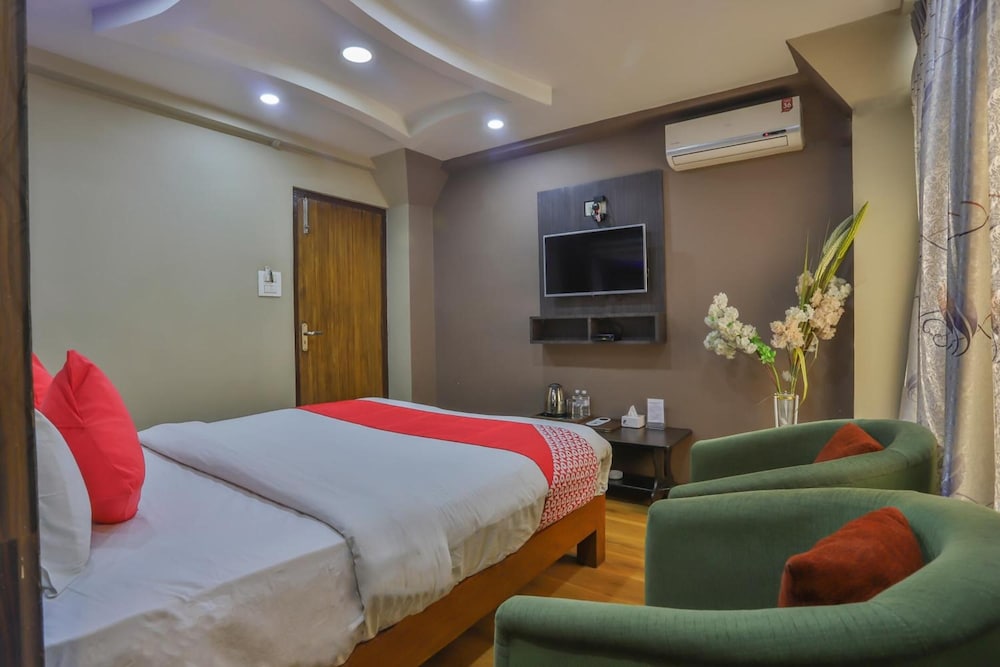 Hotel Marinha Pvt. Ltd. 25/50
