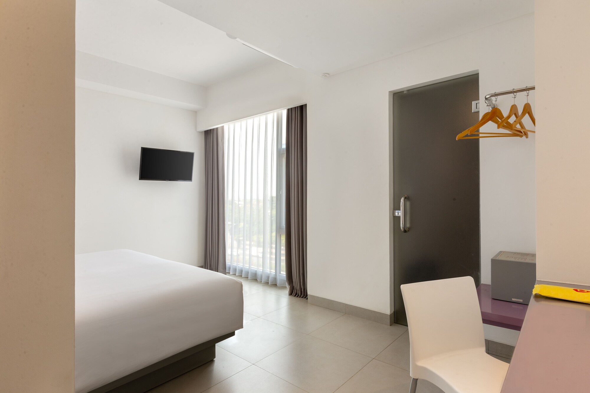 Smart Room Twin