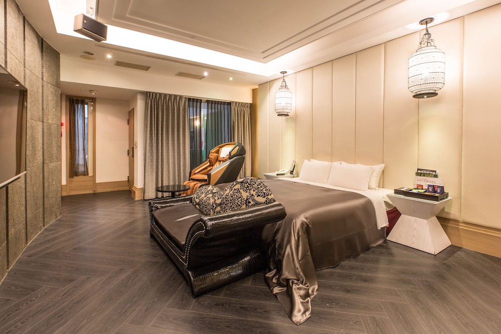 Feng Cai Motel 32/50