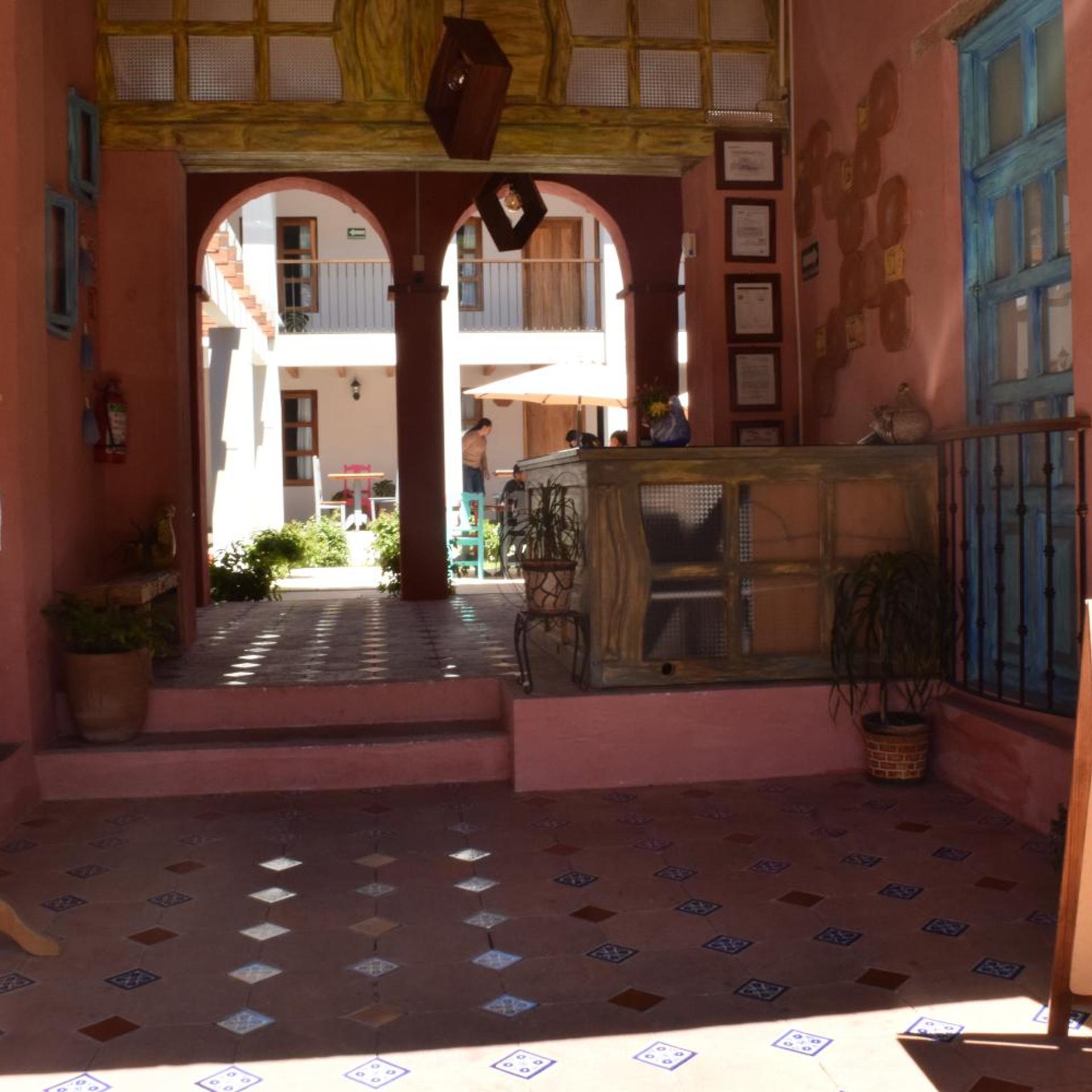 Hotel Gran Barrio 30/50