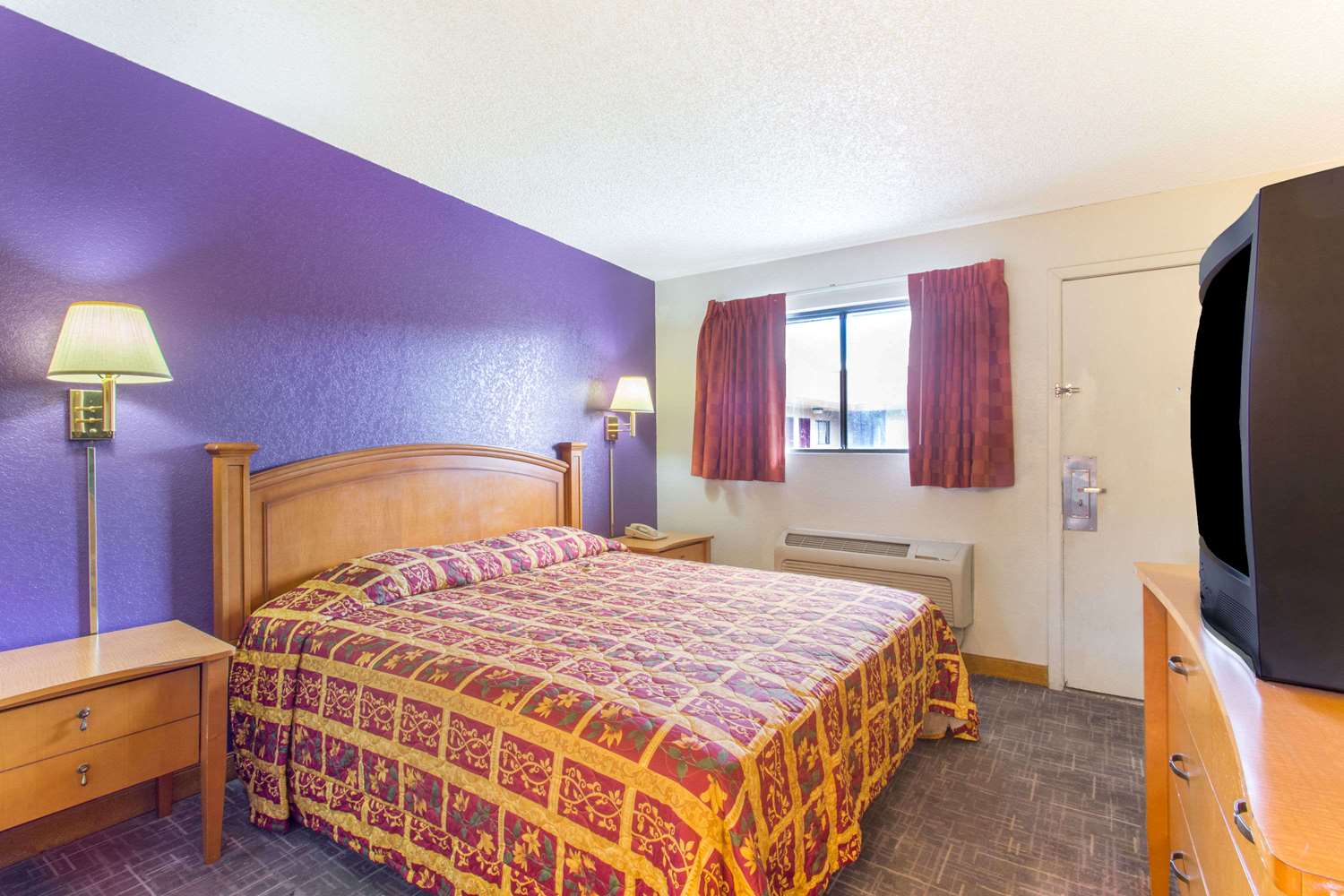 Room, King Bed