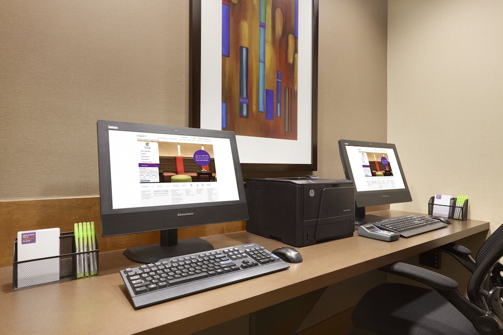 Hyatt Place Nashville Airport 57/62
