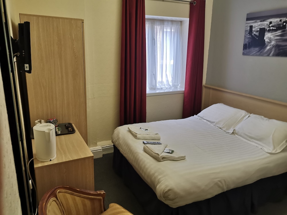 The New Oxford Hotel 18/43