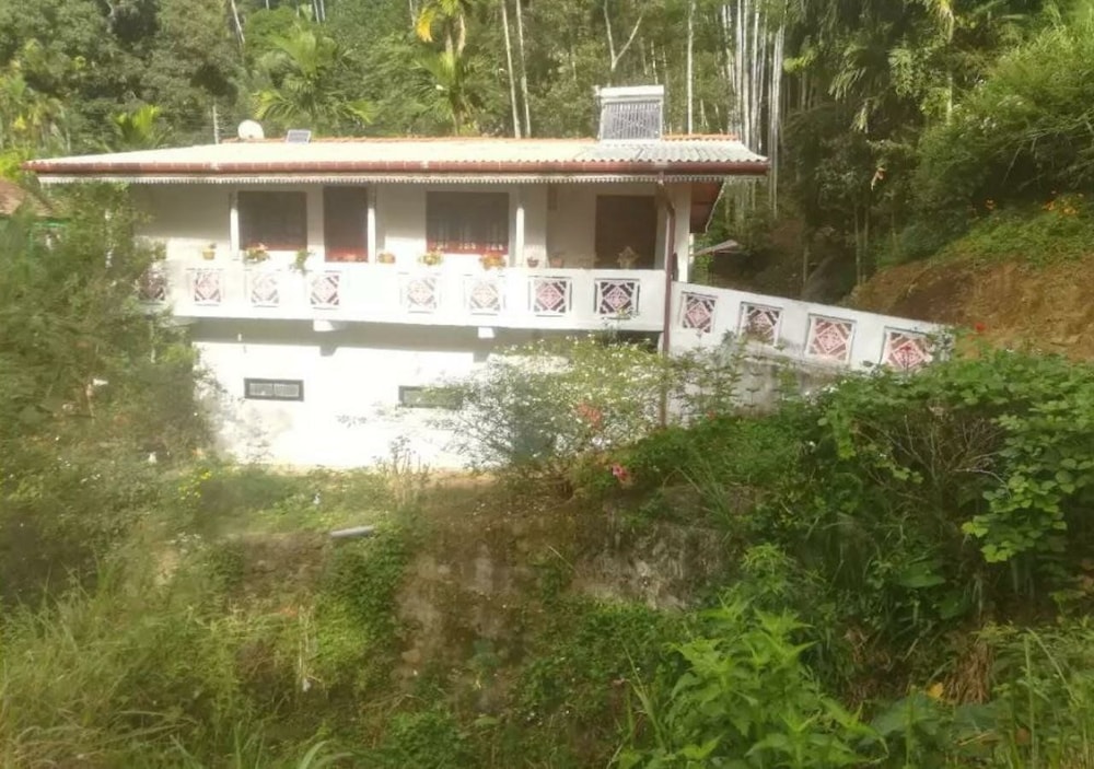 Ella Camping Resort 48/54