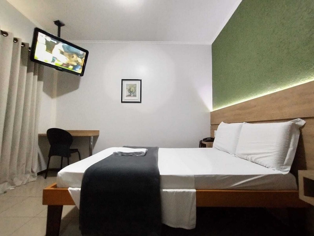 Hotel Cidade 24/52