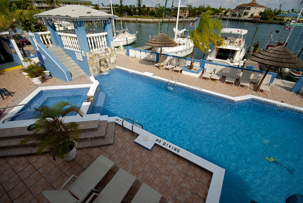 Ocean Reef Yacht Club Resort 4/75