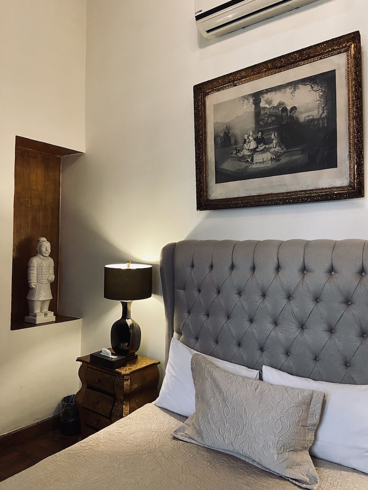 Casa Pedro Loza 29/43