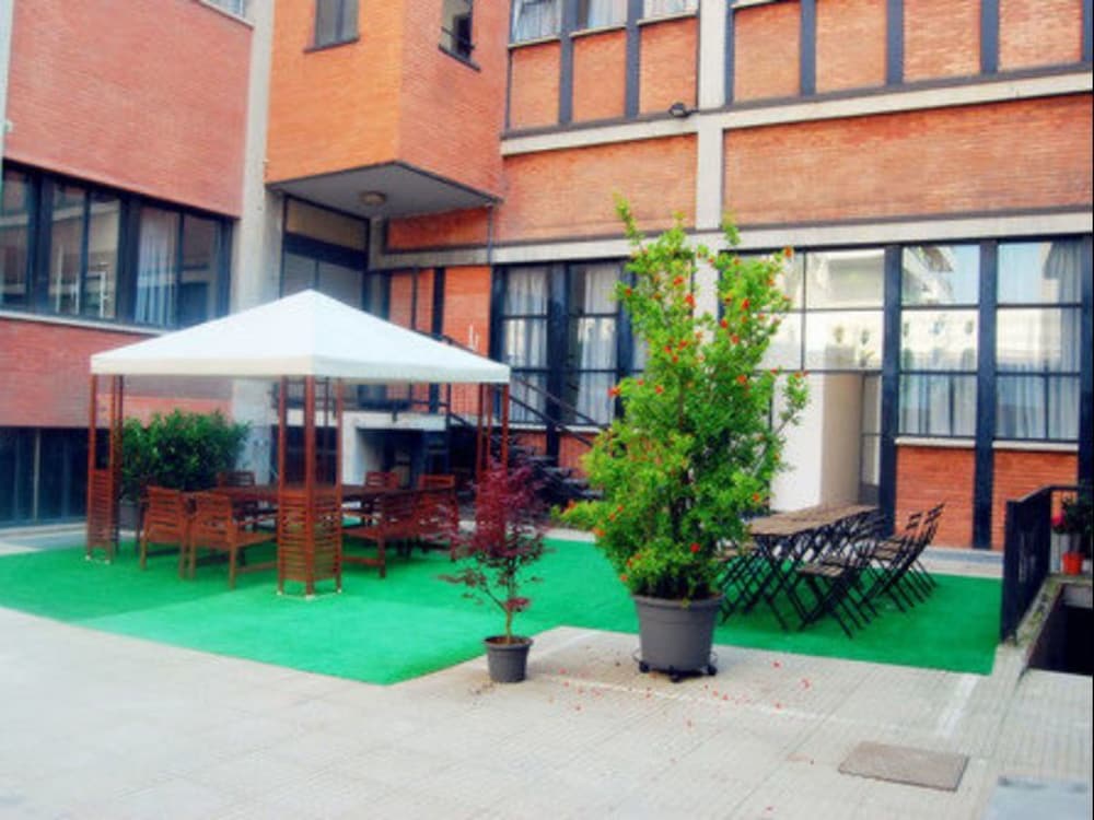 Mio Hostel 5/54