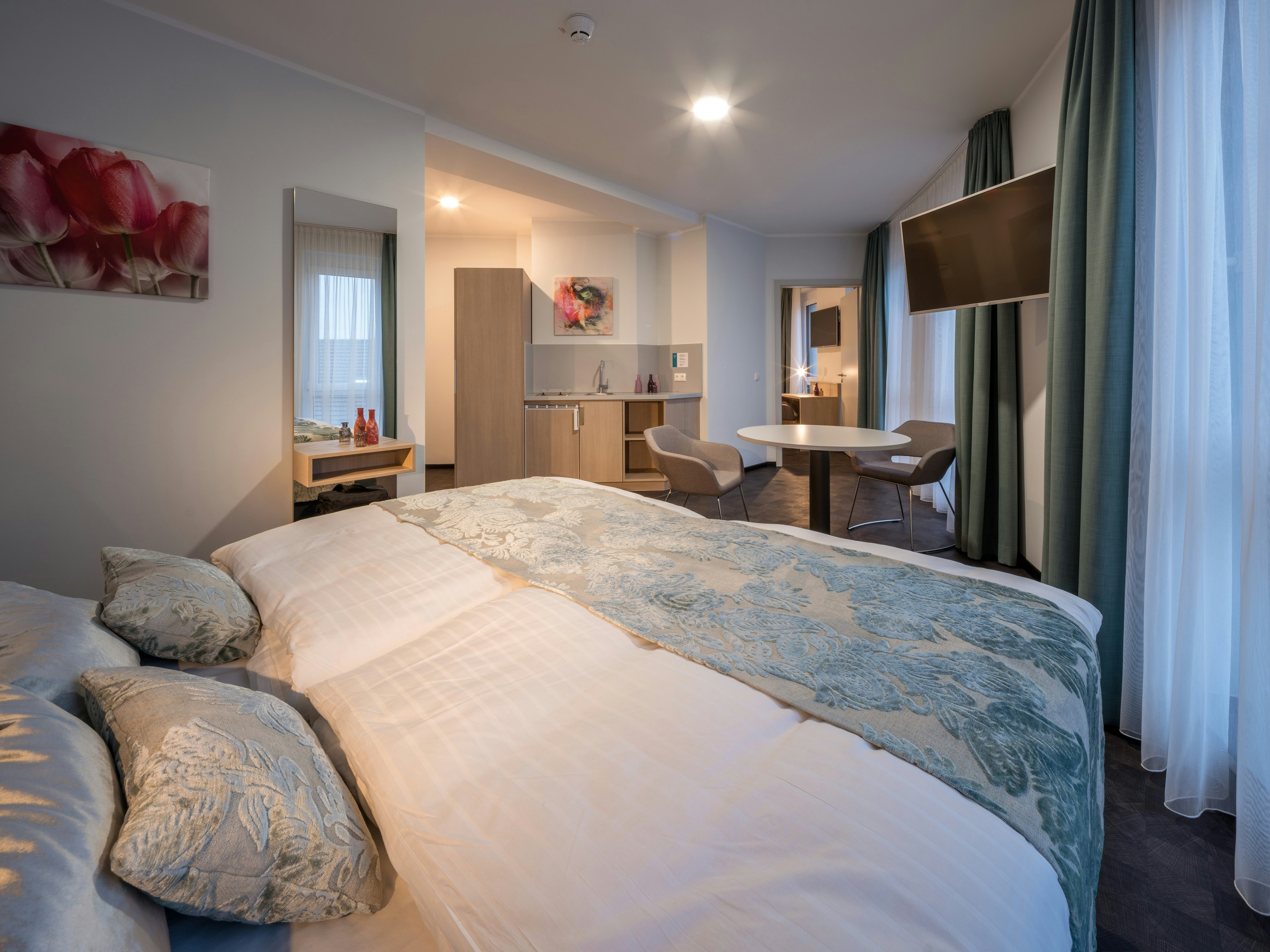 2 Bedrooms, Apartment, Double or Twin Bed, Kitchenette