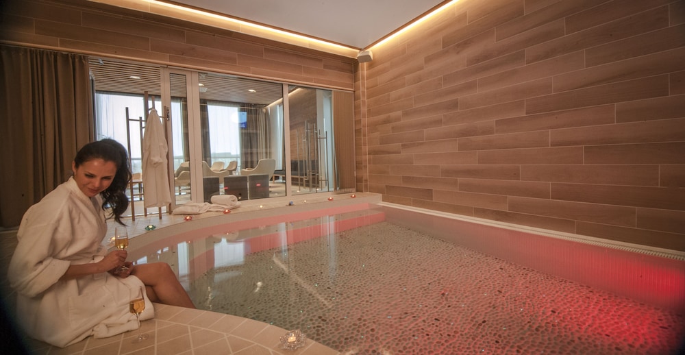 Vuokatin Aateli Hotel 24/41