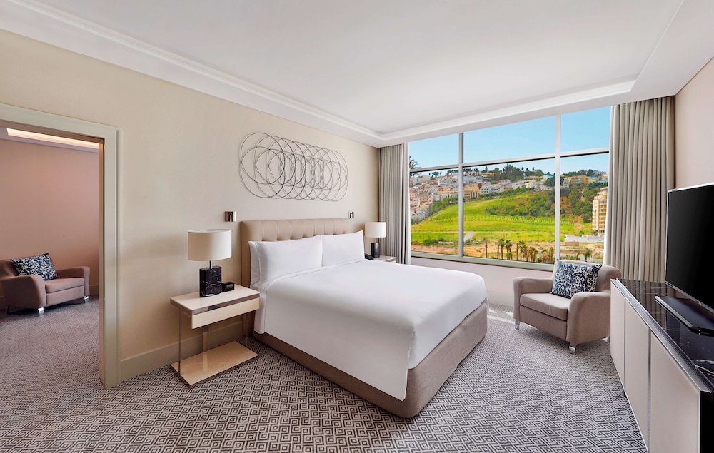 Hilton Tanger City Center Hotel And Residences 15/53