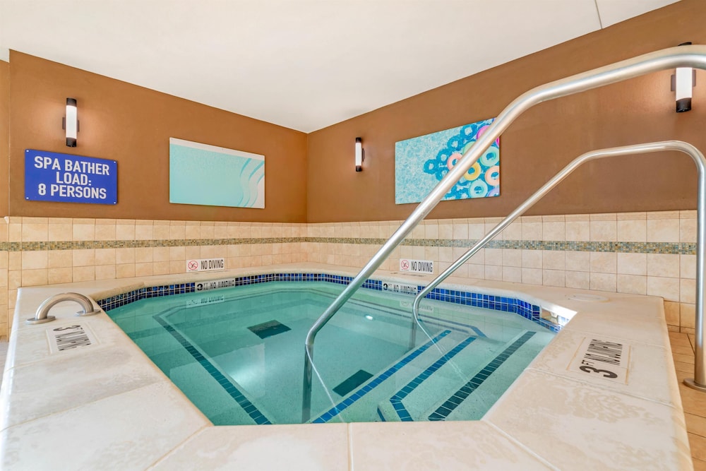 Drury Inn & Suites St Louis Brentwood 22/50