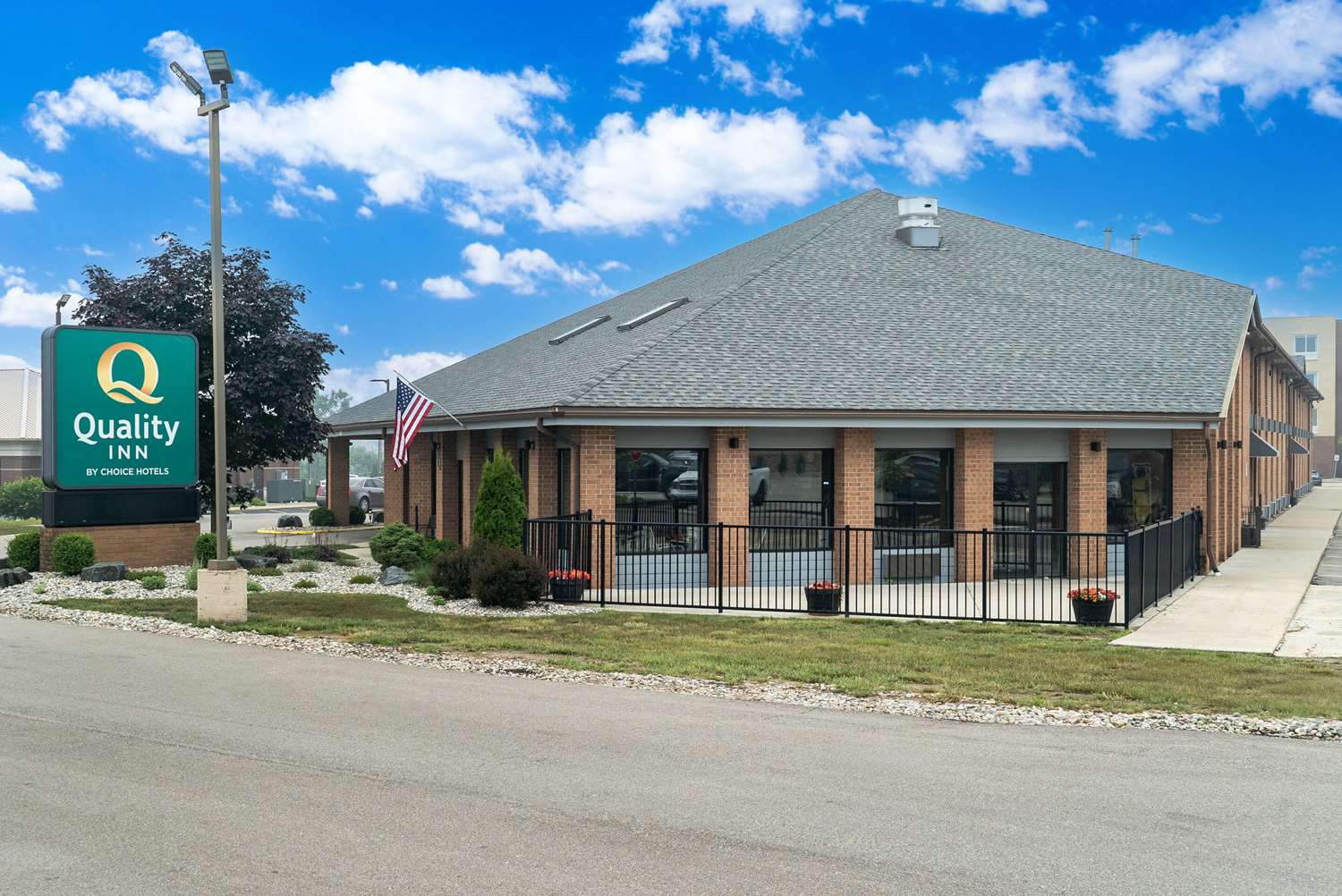 Quality Inn Grand Blanc - Flint South 2/23