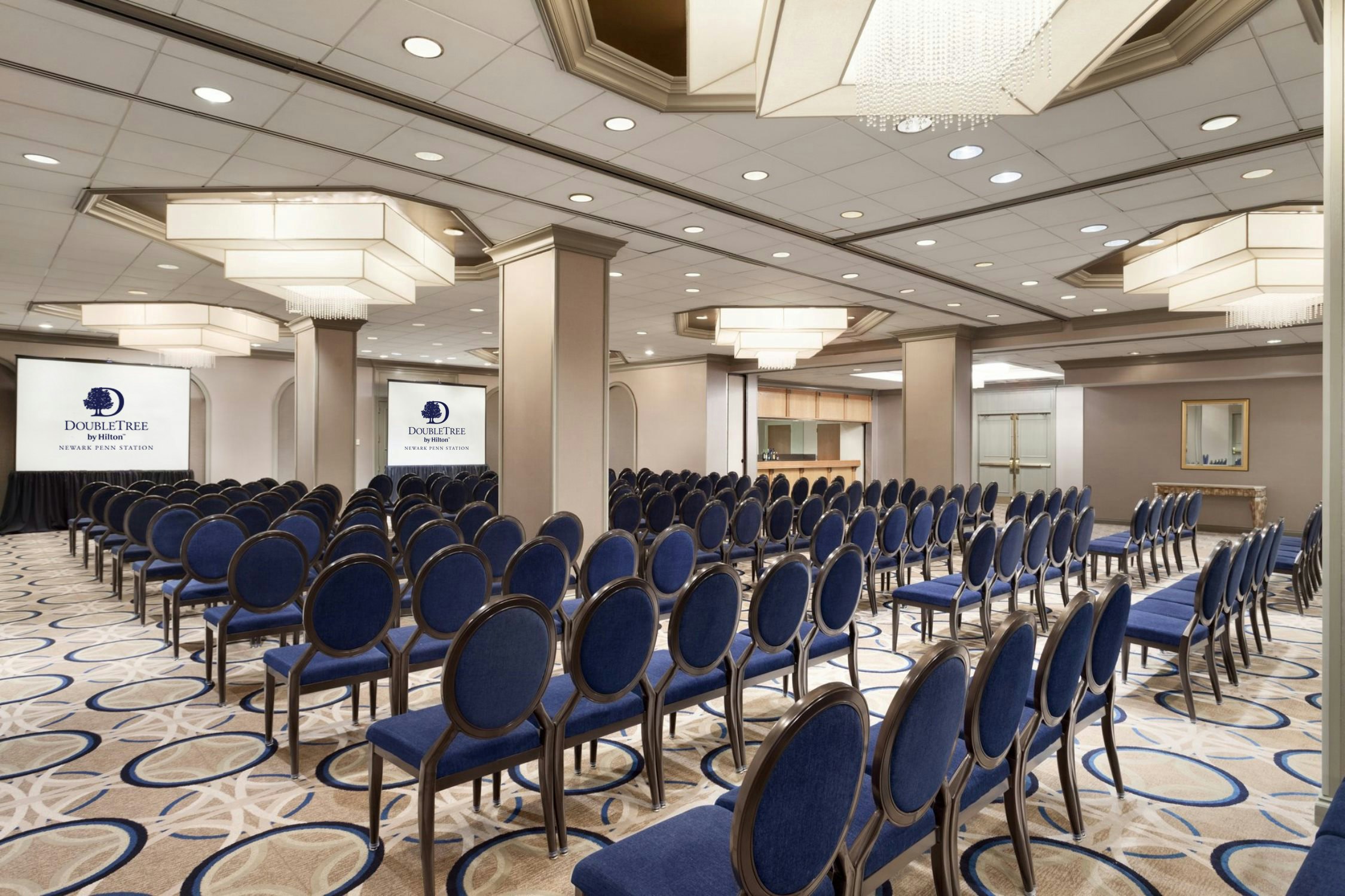 DoubleTree by Hilton Newark Penn Station 39/46