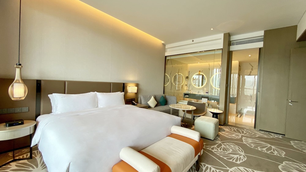 Holiday Inn Resort Maoshan Hot-Spring 30/69
