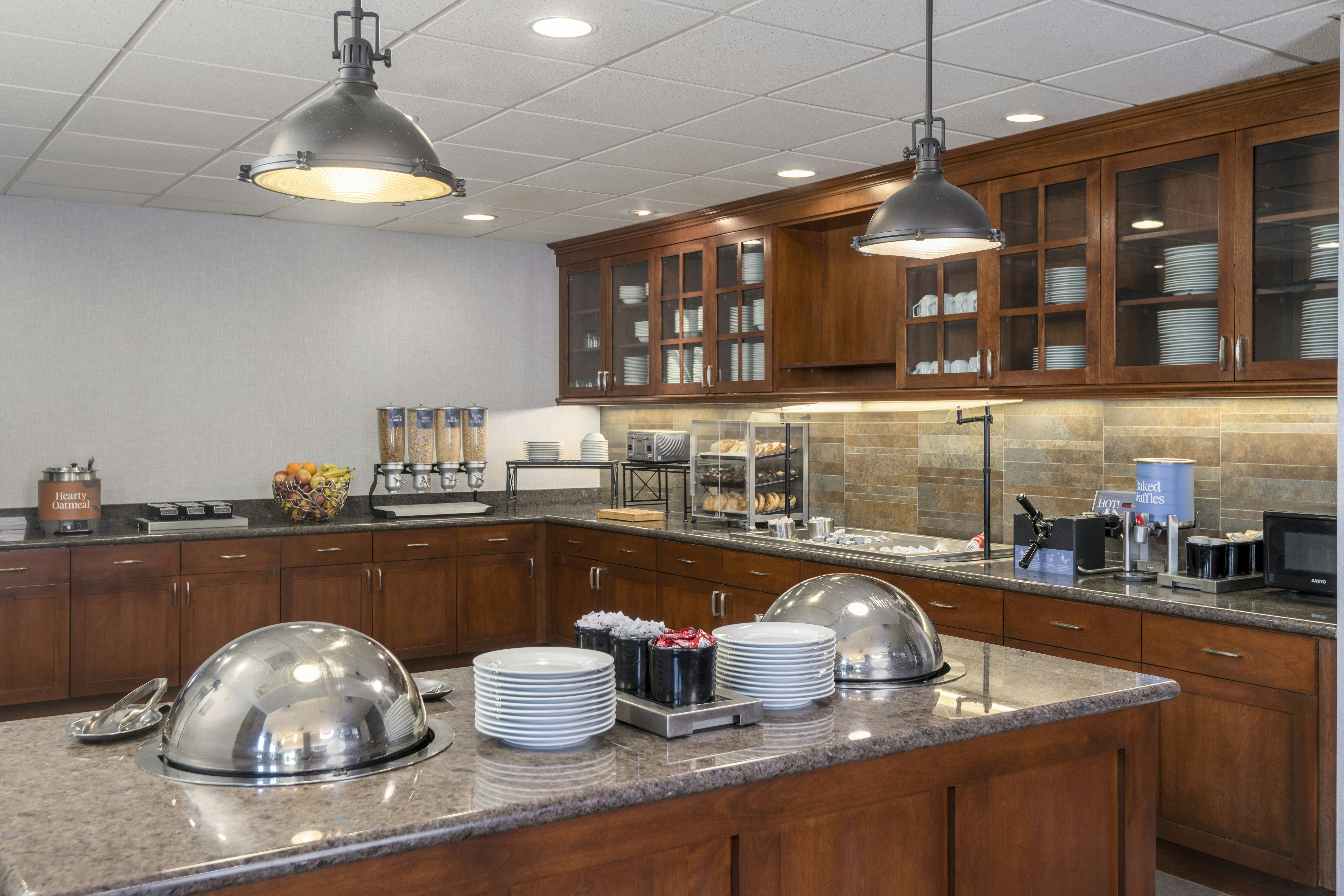 Homewood Suites by Hilton Phoenix North-Happy Valley 37/55