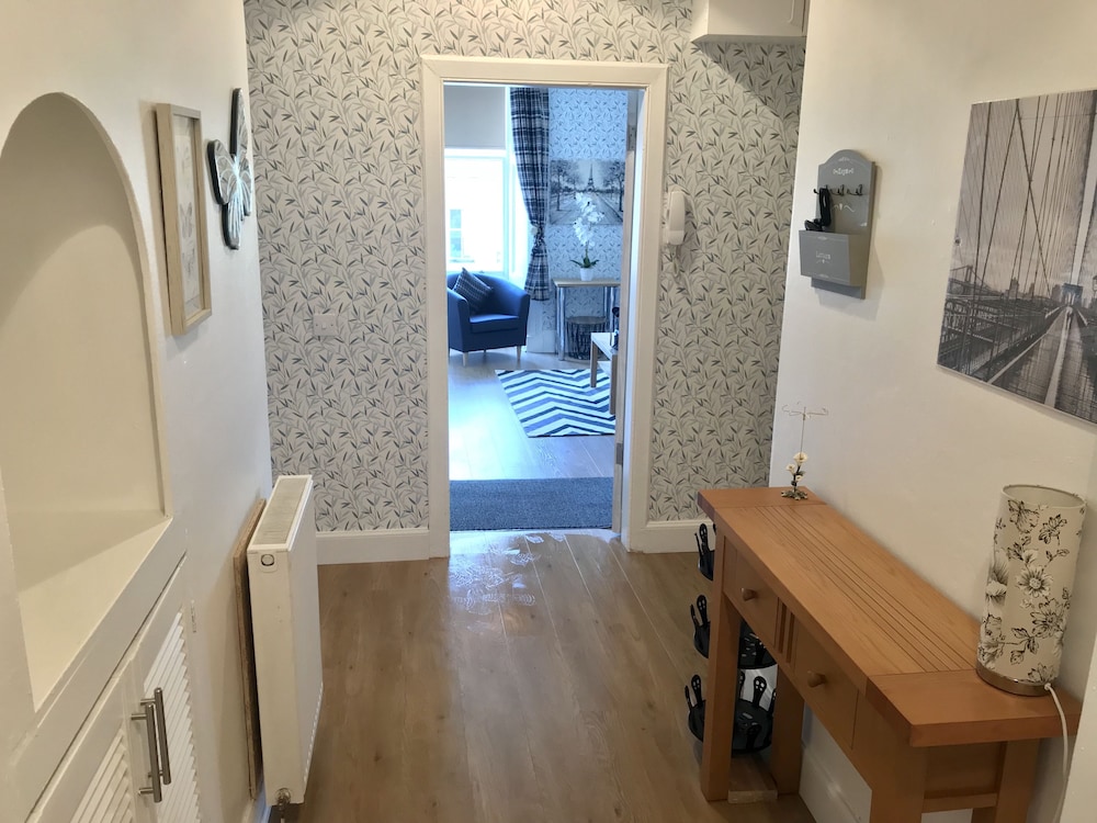 233 Leith Apartment 13/24