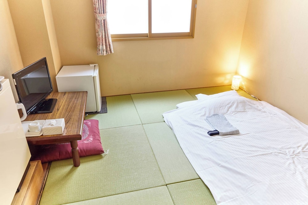 Heiwadai Hotel Arato 8/39