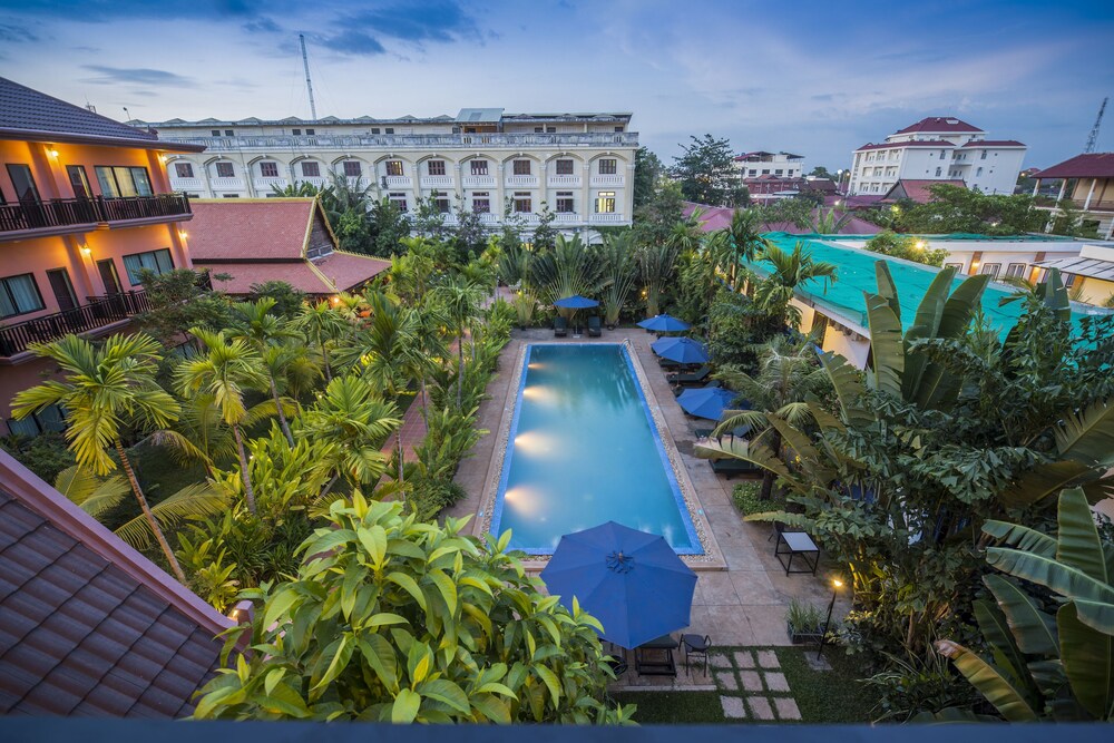 Kouprey Hotel 68/71