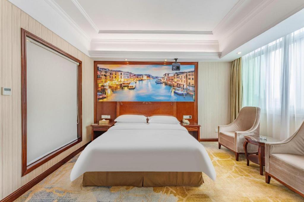Vienna International Hotel (Guangzhou Tianhe Olympic Sports Dongpu) 13/49