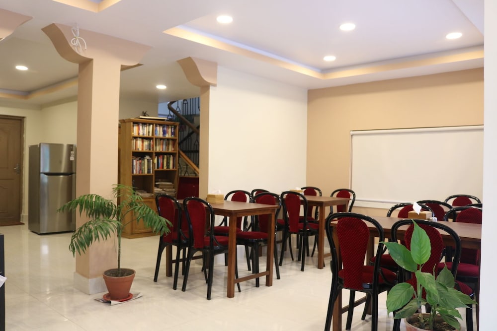 Peace Guest House 21/34