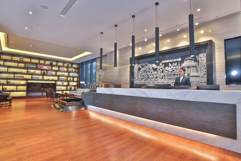Lobby at Tian Sheng SSAW Boutique Hotel Qi Dong, NANTONG