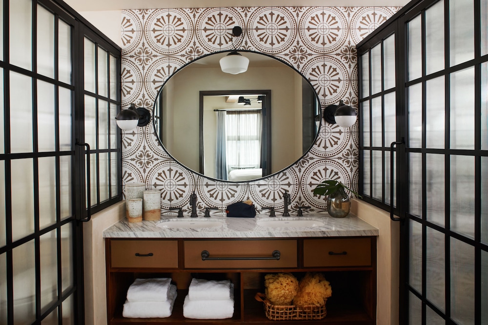 Hotel Figueroa - Unbound Collection By Hyatt 8/50