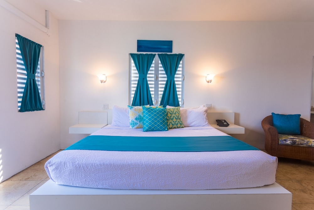 1 Bedroom, Premium, Penthouse, King Bed, Ocean View, Kitchen