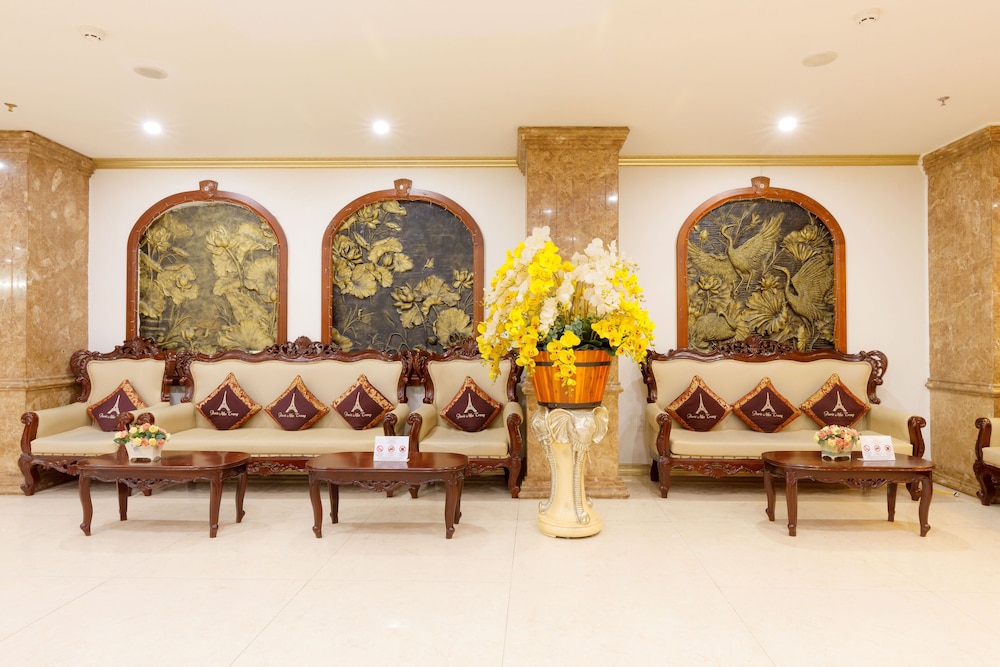Paris Nha Trang Hotel & Apartment 55/72