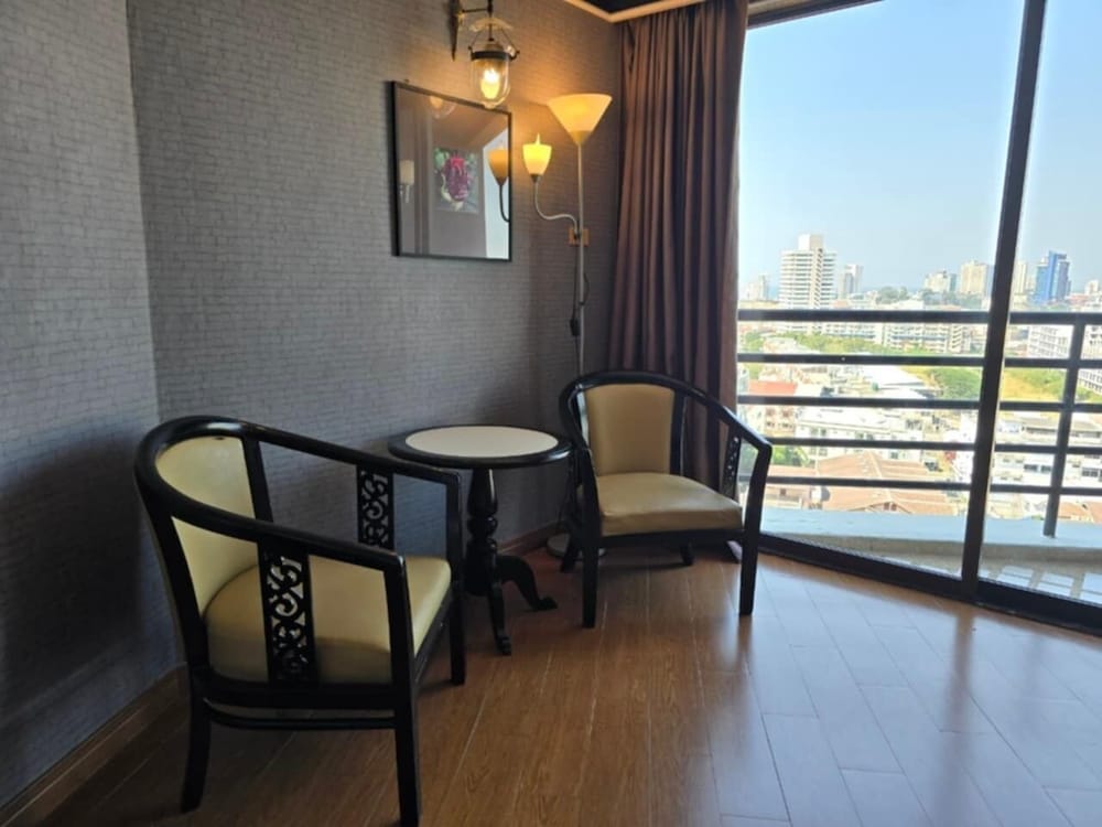 First Pacific Cirrus Hotel 45/50