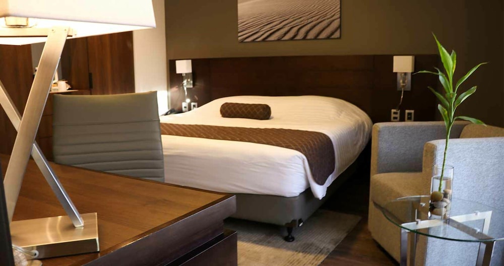 Hotel Rennova 33/70