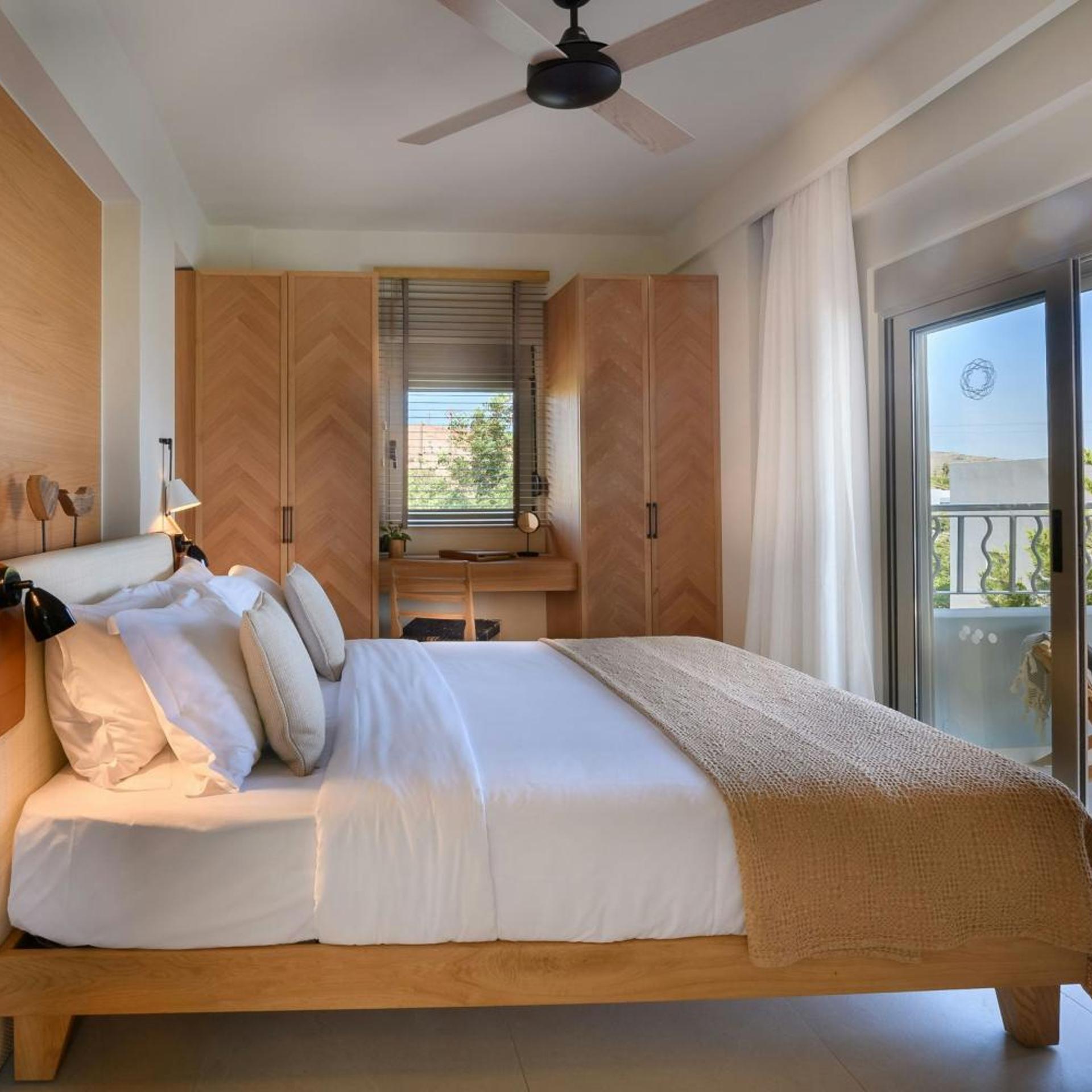 Private, 2 Bedrooms, Residence
