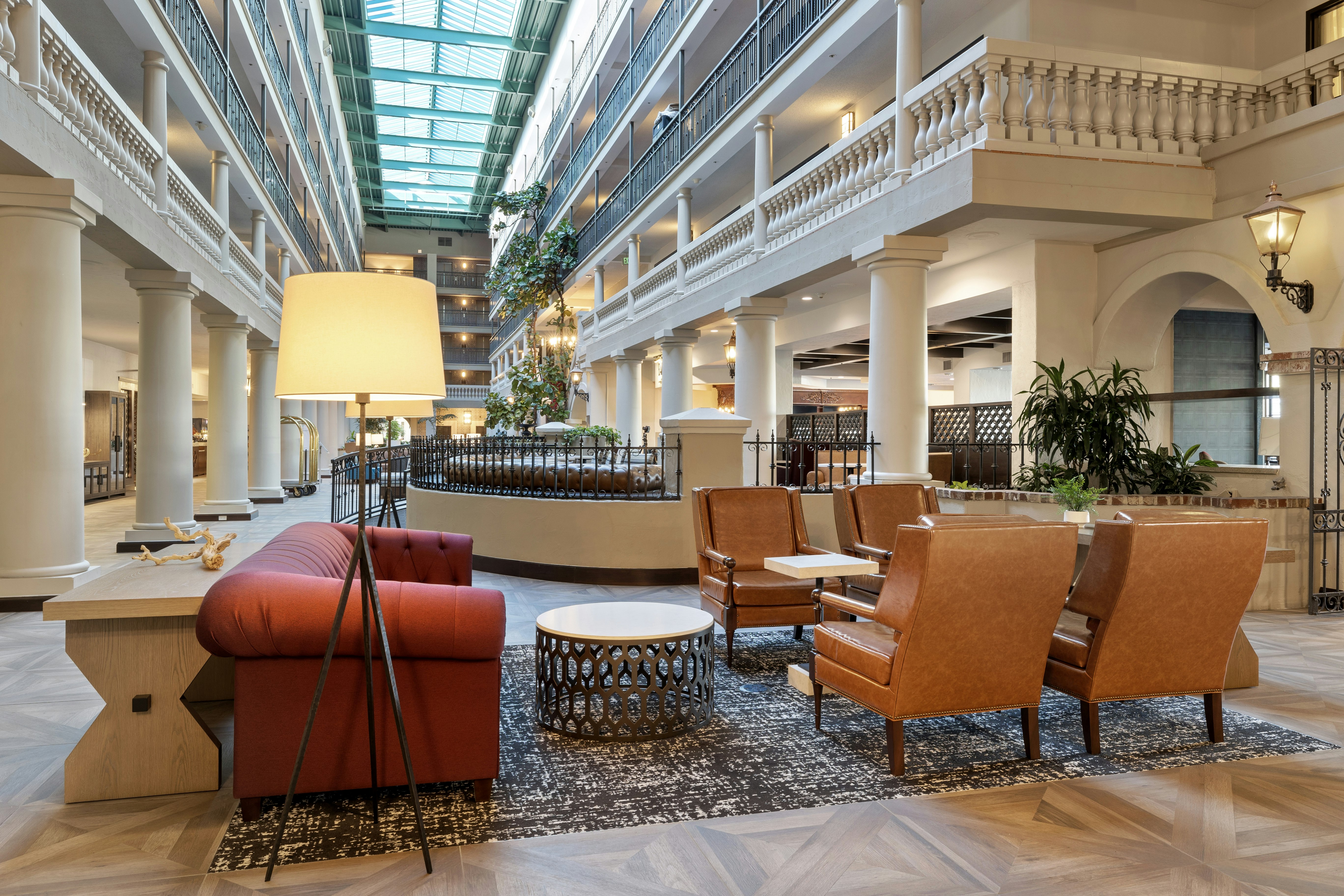 Embassy Suites by Hilton Los Angeles International Airport South 36/65