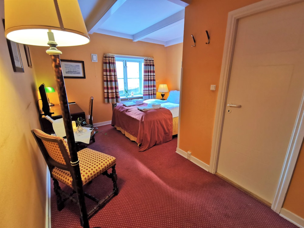 Hotel Dagmar 24/34